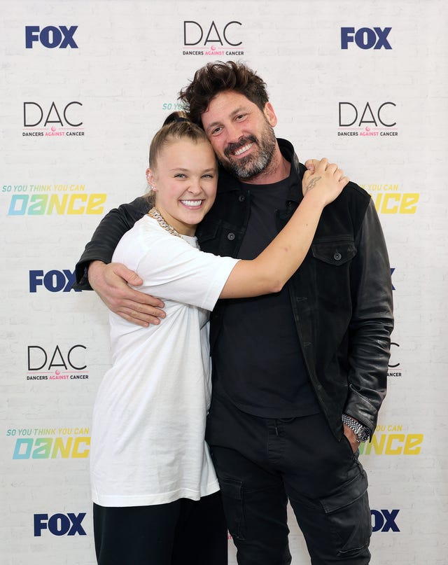 Jojo Siwa and Maksim Chmerkovskiy 
